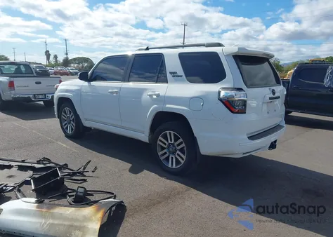 2024 Toyota 4Runner Trd Sport из США, поврежденный, VIN JTESU5JR1R6234189